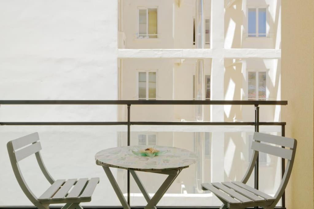 Super T2 Climatise Avec Balcon A Pied Plage Catalan Marseille Exterior photo